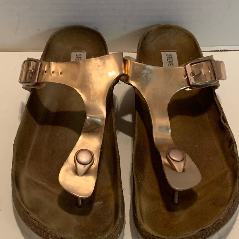 Steve Madden Lakonda Thong SANDAL Rose Gold 10M